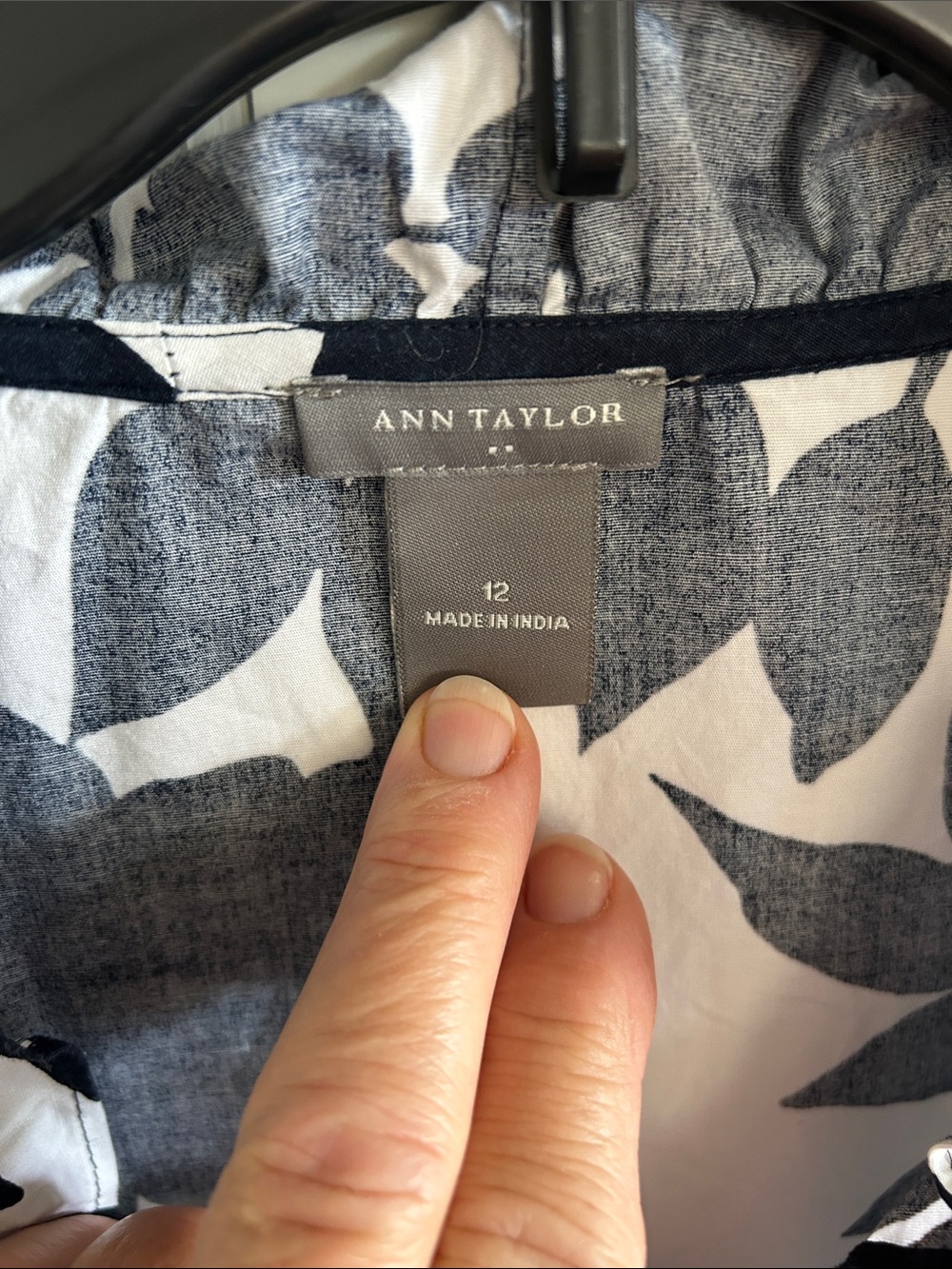 Ann Taylor White Top with Navy Leaf Pattern